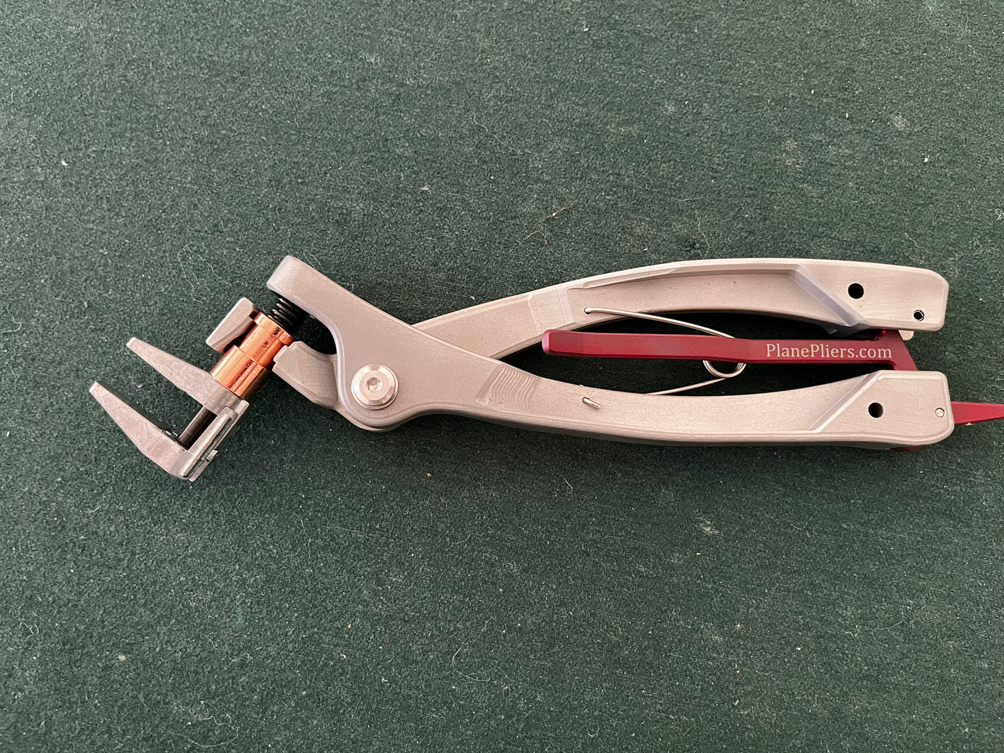 Side Grip Clamp 1" - Beak x 1/2" Opening