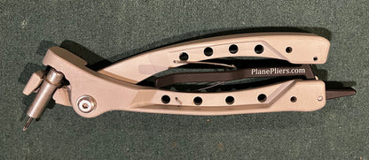 Latching Pliers