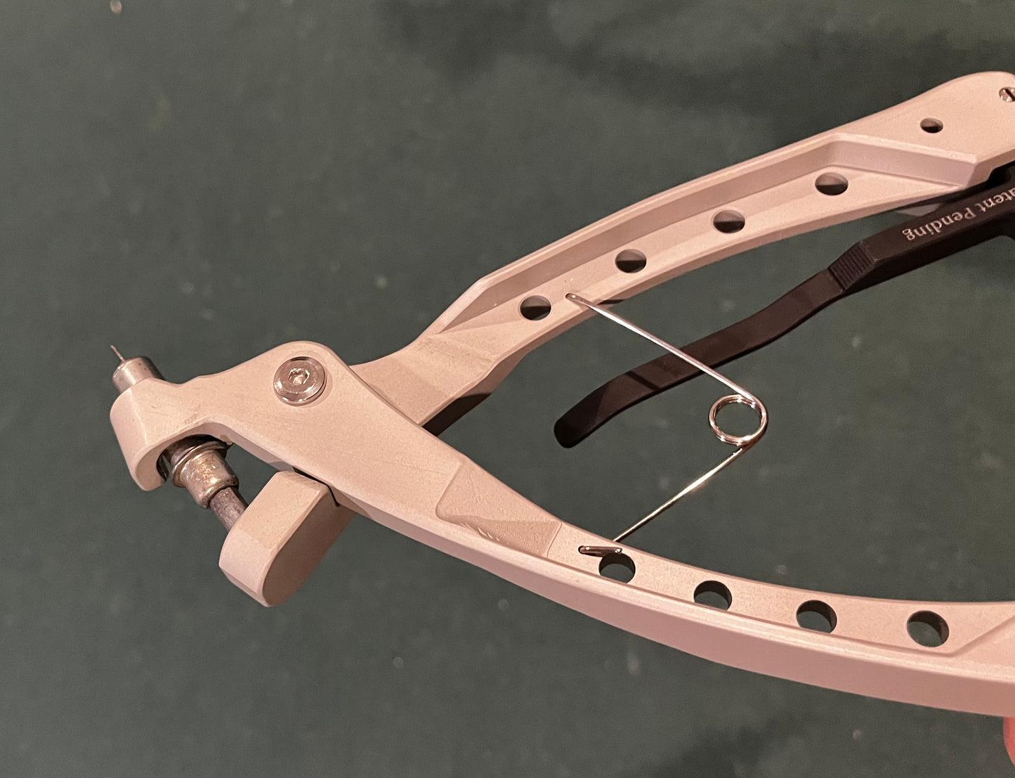 Latching Pliers